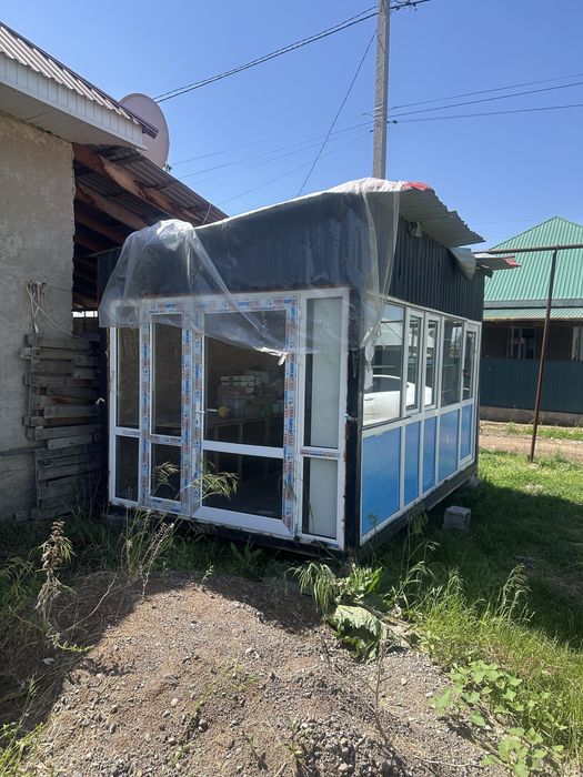 Киоск бутик магазин