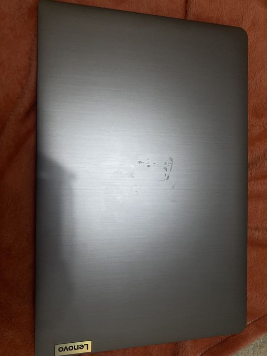 Ноутбук  Ленова.