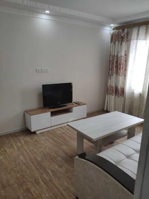 Mirzo Ulug'bek tumani Maksim Gorkiyda va 2xonali kvartira ijaraga beri