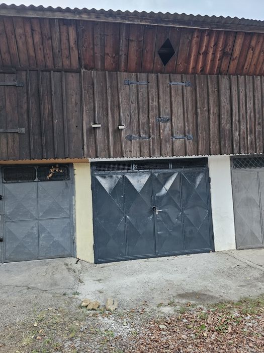 Inchiriez garaj pe strada Gen.Iacob Zadik
