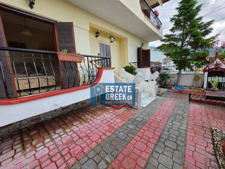 продава се КЪЩА ЗА ГОСТИ В АСПРОВАЛТА 4 апартамента (4711)