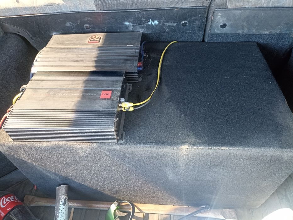 Продаю Сабвуфер 12