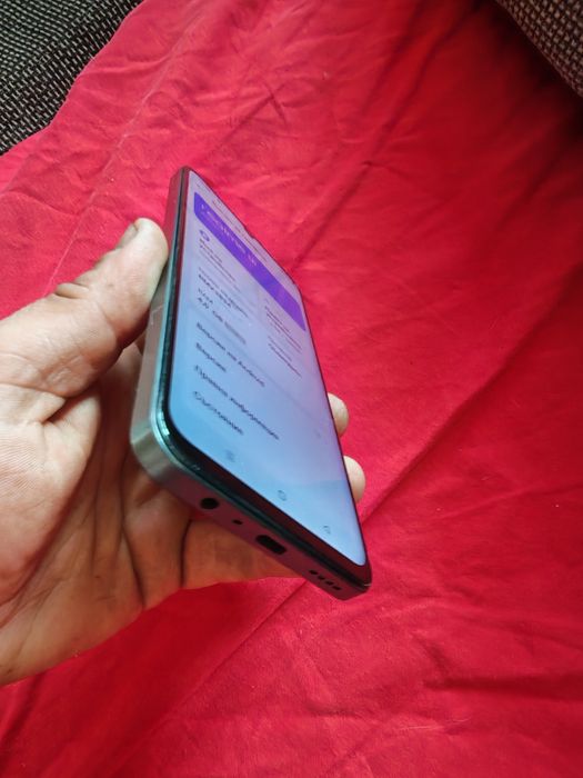 Продава... Relmi NOTE 50