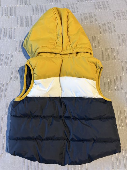 Детски ватиран елек H&M, р. 92
