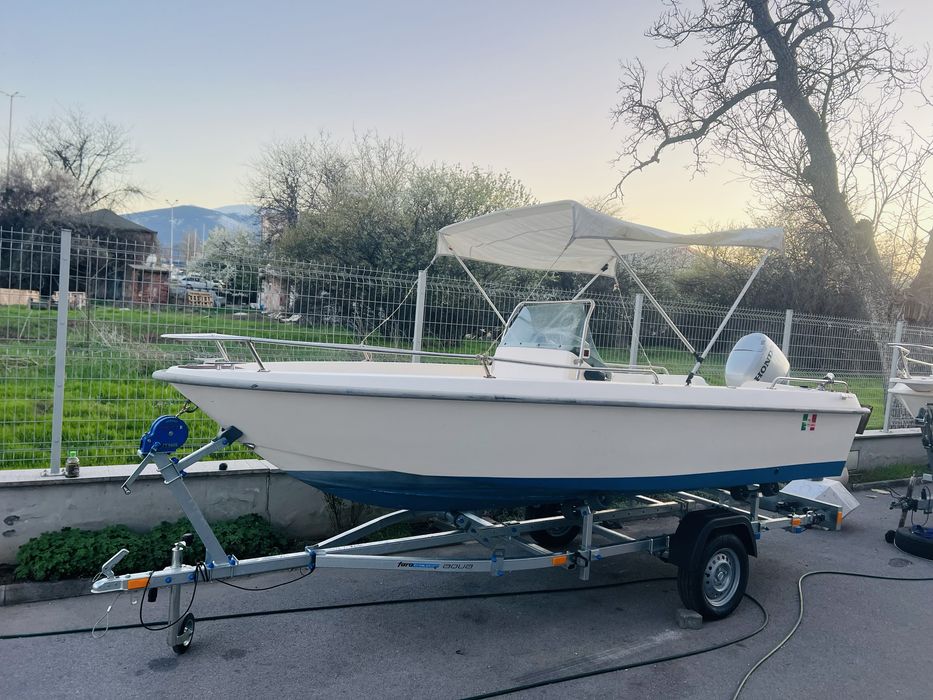 лодка Angelo Molinari Ontario 500