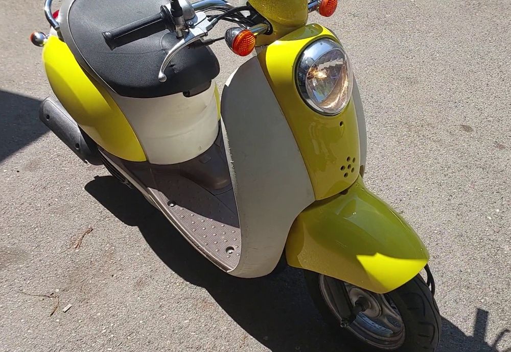 Honda Scoopy мопед