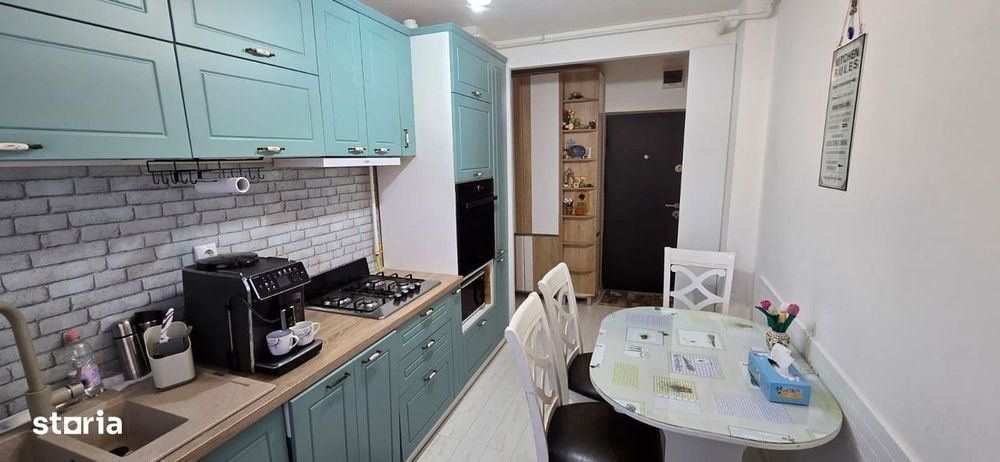 Apartament de vanzare 3 camere ,Manastur