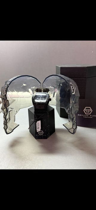 Часовник Philipp Plein