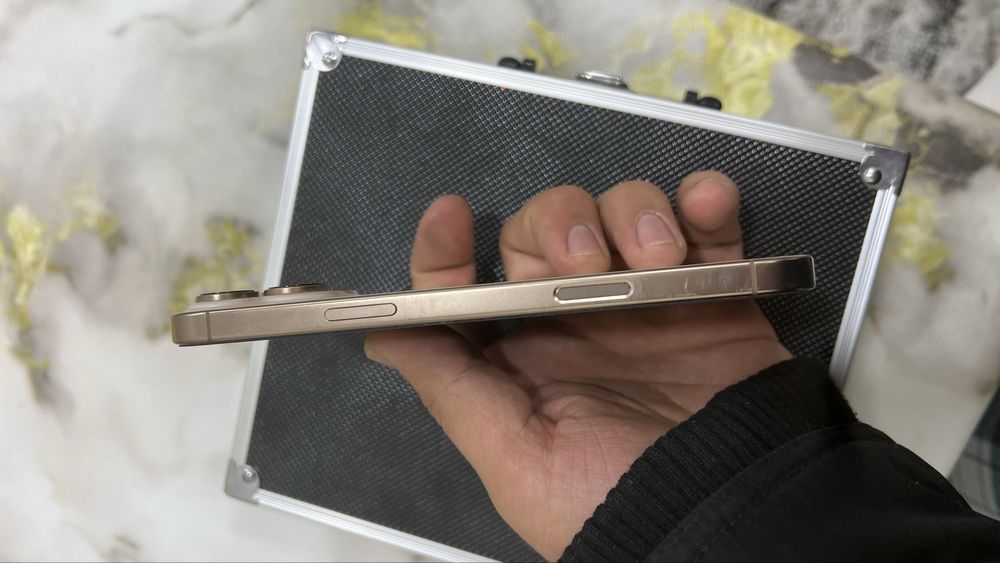 Iphone 16 pro max 256 tali