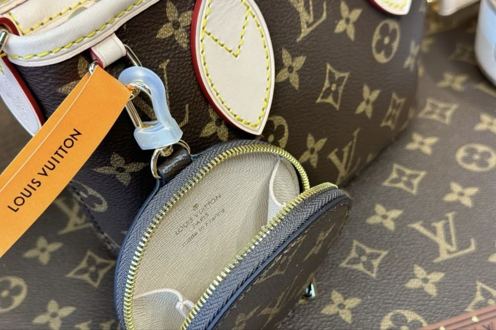 Чанта Louis Vuitton