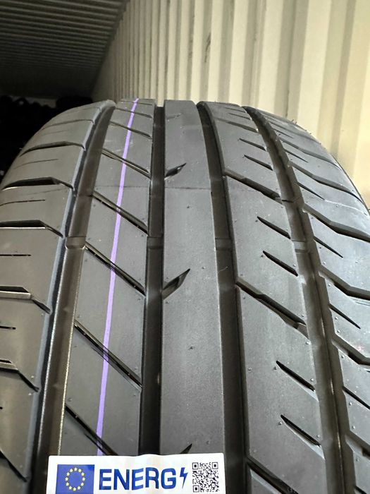 Летен Спорт Пакет Bearway 275/35R21 315/30R21  2753521  3153021