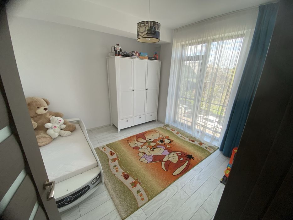 Apartament 3 camere,2 parcari supra/subterana,boxa,Valea Lupului