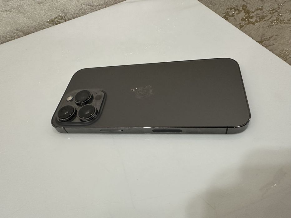 iphone 13 pro в идеальном состояний!