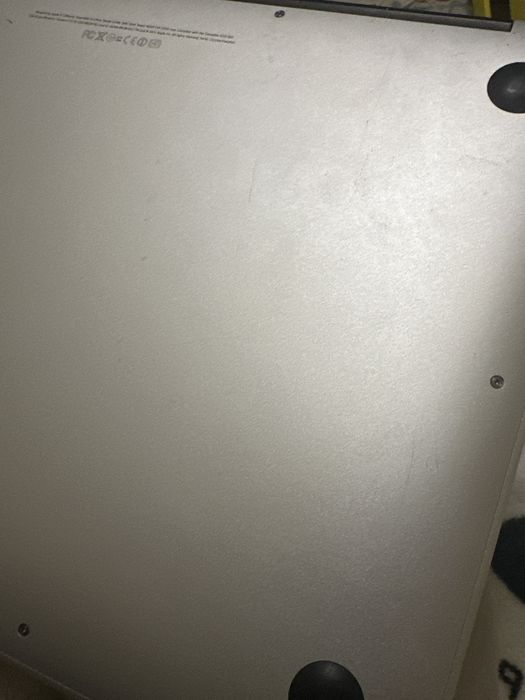 MacBook Air 13" (2012) — Батарея 360 циклов!