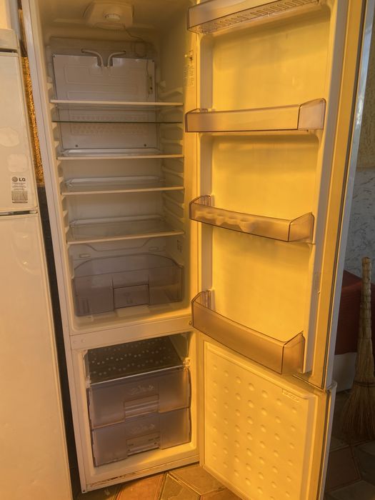 Продам холодильник beko