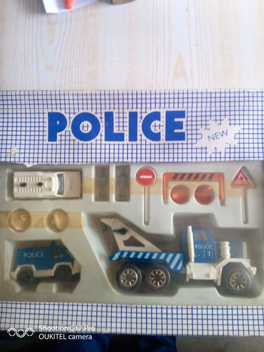 Български колички, камиончета и тракторчета