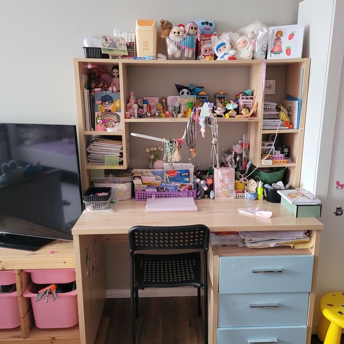 Стол письменный для школьников