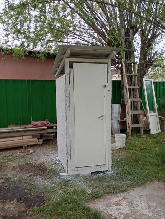Туалет далаға сатылады