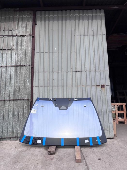 Лобовой camry 80 Антиблик