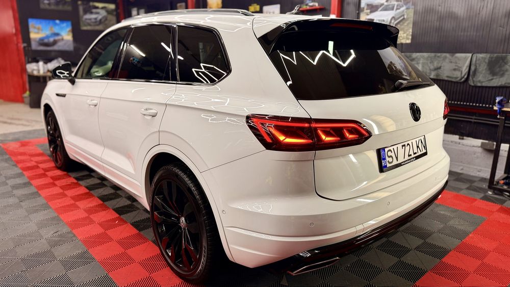Touareg CR7, R line, Dyn audio, Panoramic, vetilatie , Matrix