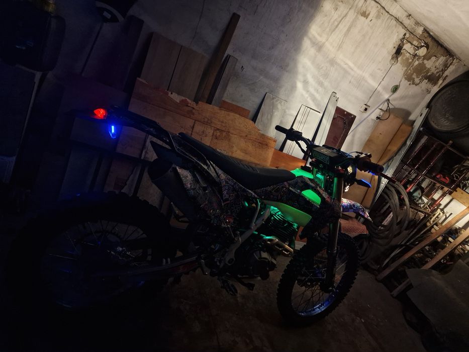 Продам мотоцикл эндура