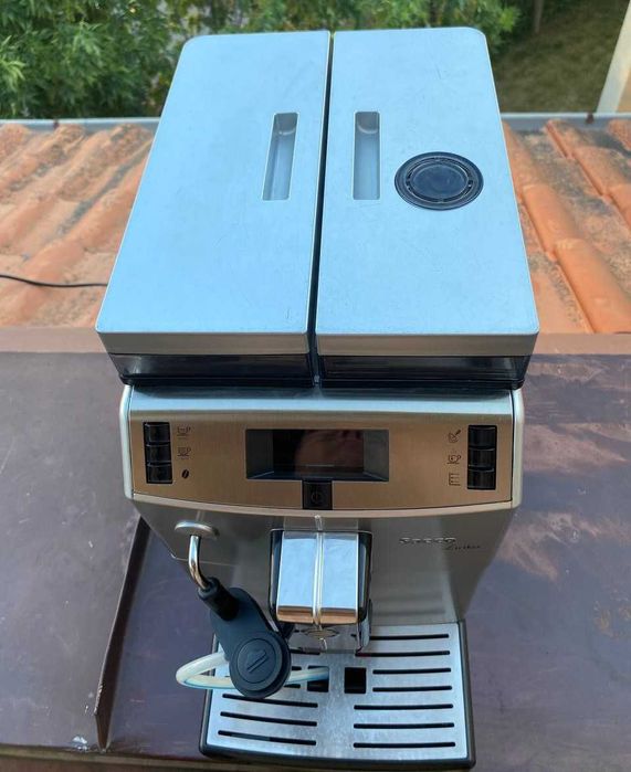 Кафемашина автоматична Saeco Lirika Plus