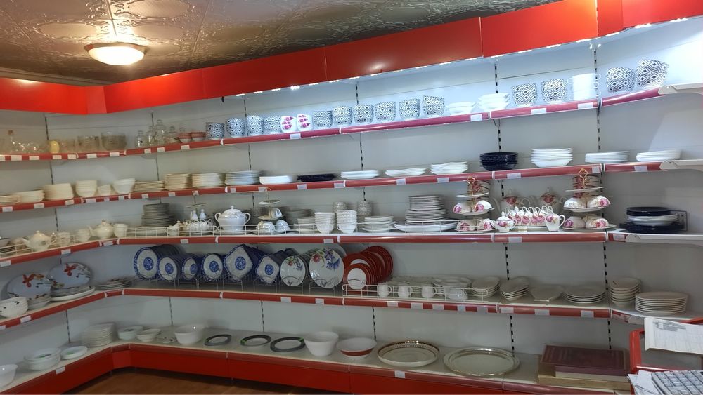 Продам шкафы оборудование