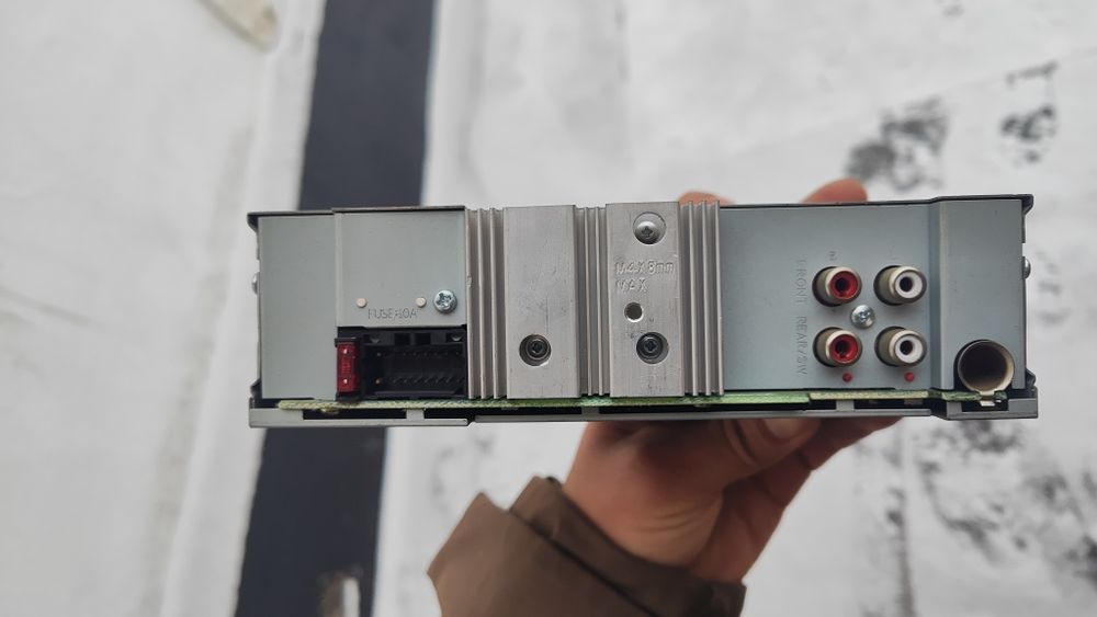 Авто магнитола JVC