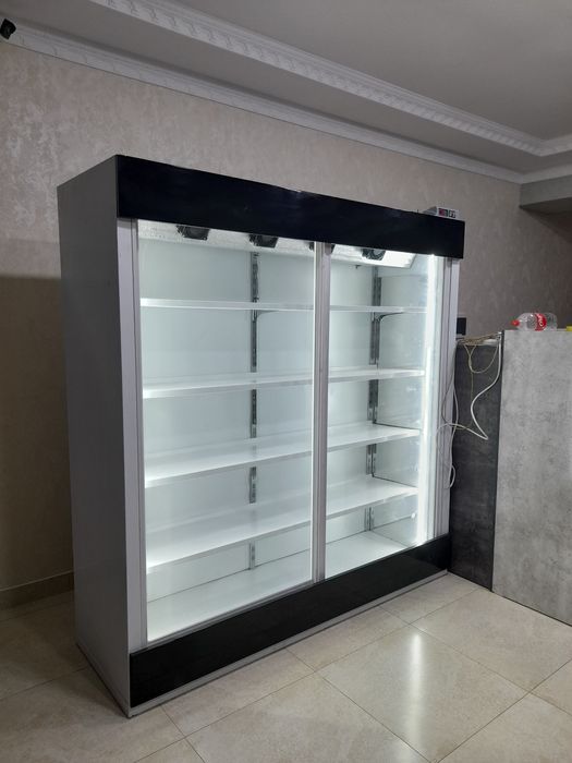 Xaladelnik,vetrinniy