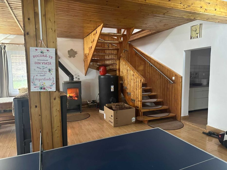 Vand casa (de vacanta) in apropiere de localitatea Sighisoara