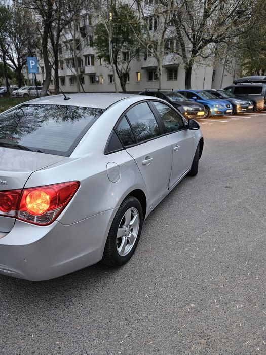 Chevrolet Cruze 1.8 benzina + GPL