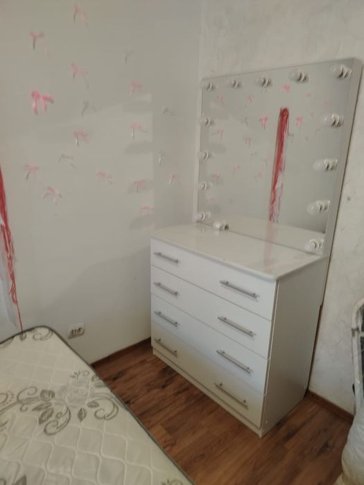 Продам недорого