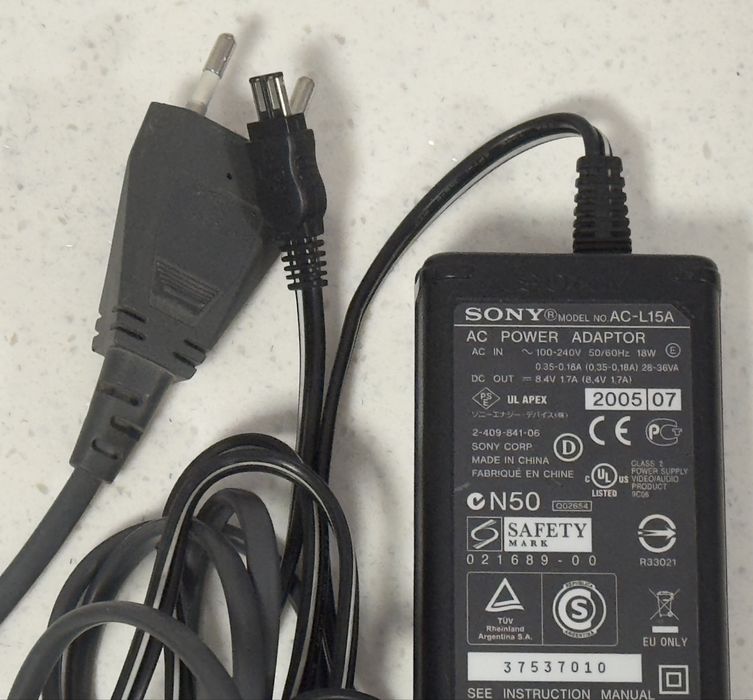 Sony AC-L15A адаптер постоянного питания для камер