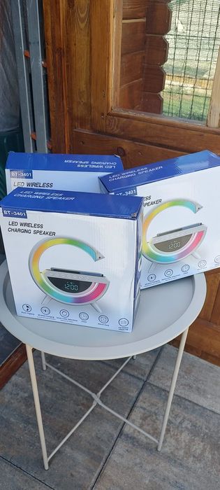 Boxa cu încărcător wireless, radio, bluetooth, ceas cu alarma