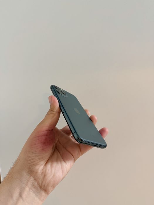 iPhone 11/Pro 256Gb - В хорошем состоянии