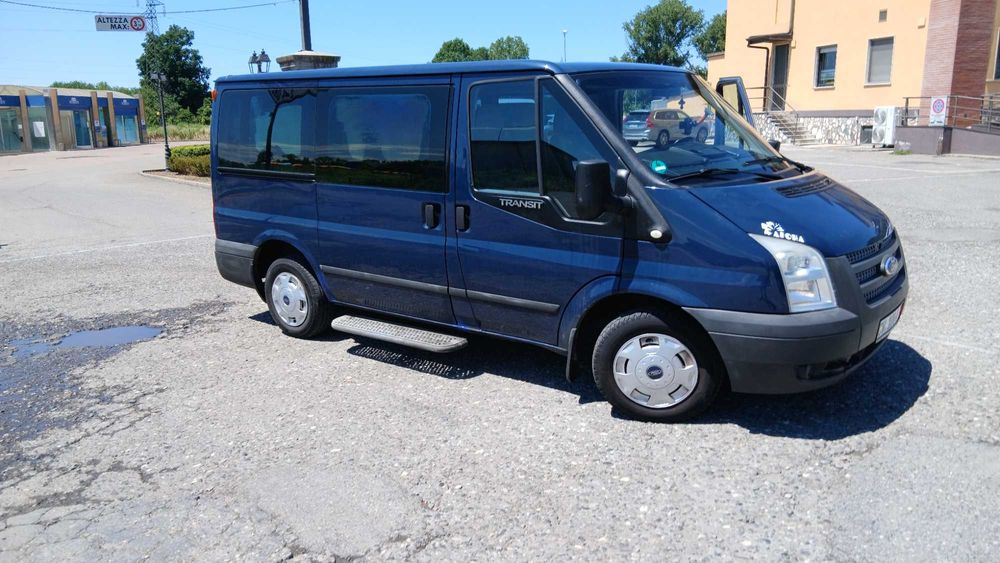 Ford transit 8+1 188 mii km