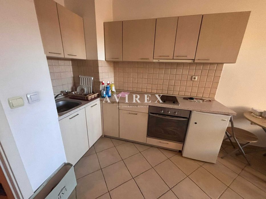 Дава се под наем Едностаен апартамент в Пловдив, Кючук Париж - 40 кв.м за 204 € - Снимка #3