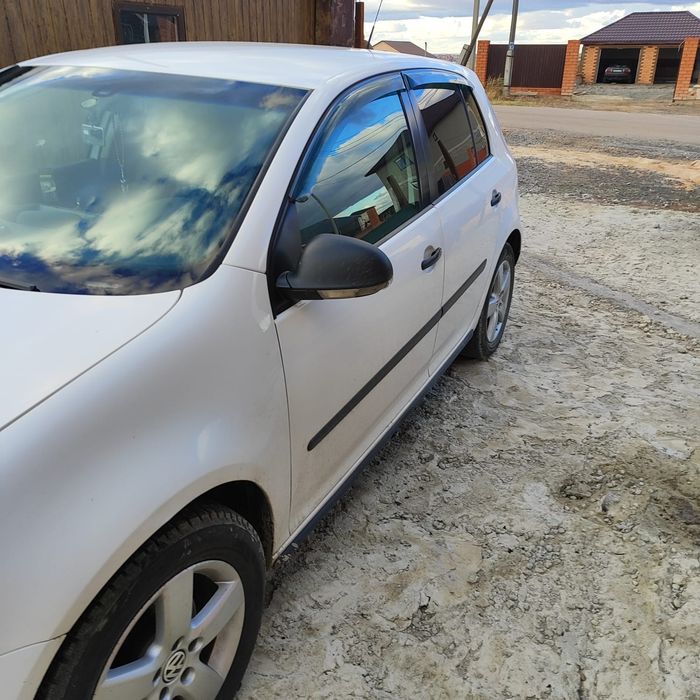 Volkswagen Golf V.