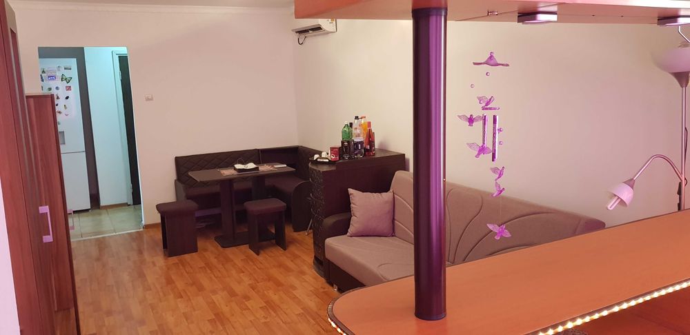 De inchiriat apt. decomandat 2 camere, 8 din10, Bdul. Alexandru Obregia Nr.40 - Complet utilat - Valabil imediat.