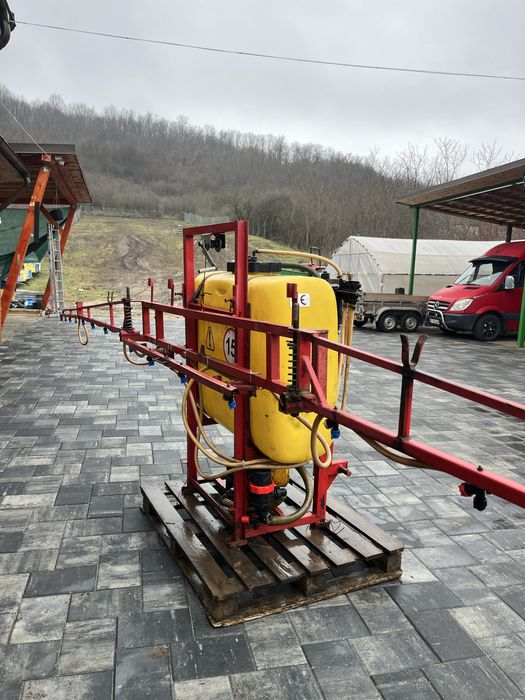 Pompa de erbicidat (MET)