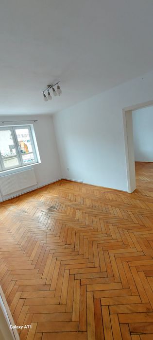 Apartament 2 camere de vanzare -  strada Horea zona centrală