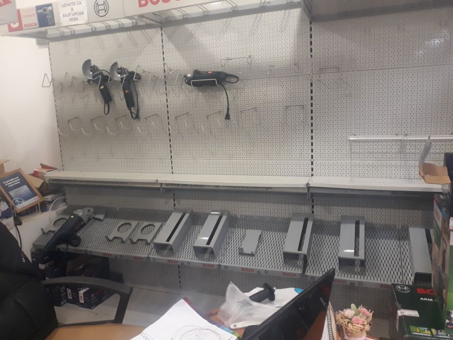 Метални стелажи 3 броя