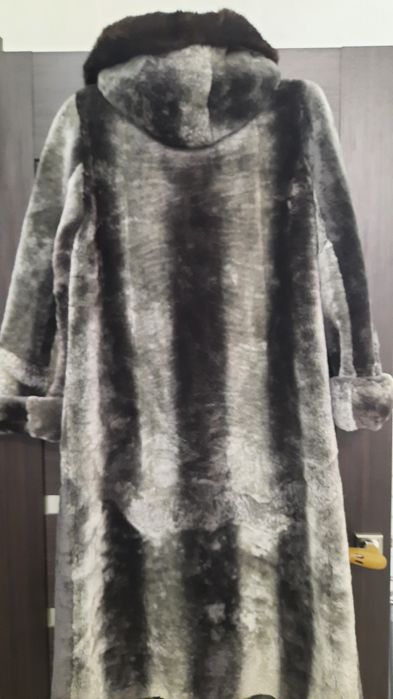 Продам шубу      .