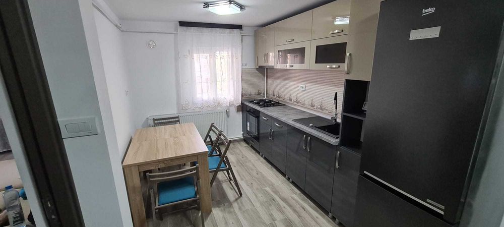inchiriez apartament 2 camere slatina zona metalurgic din 15 iunie!