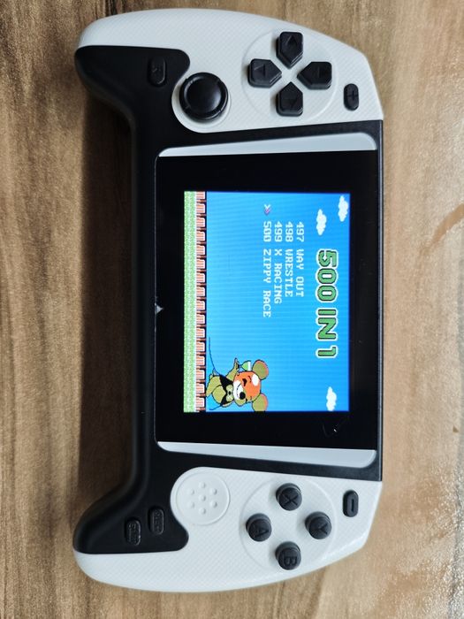 Мини-игровая консоль 3.5" с 500 играми