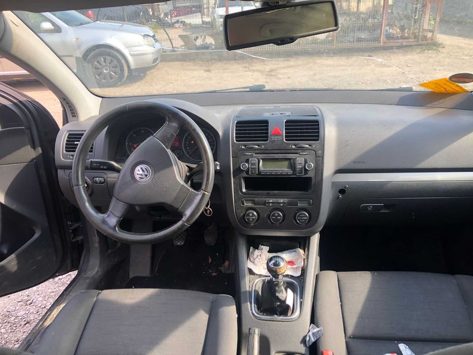 Piese dezmembrari VW Golf 5, motor 1.9 tdi - BRU - cutie GQQ gri LA7T