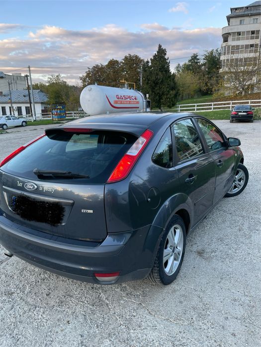 Ford focus 2 1.6 tdci