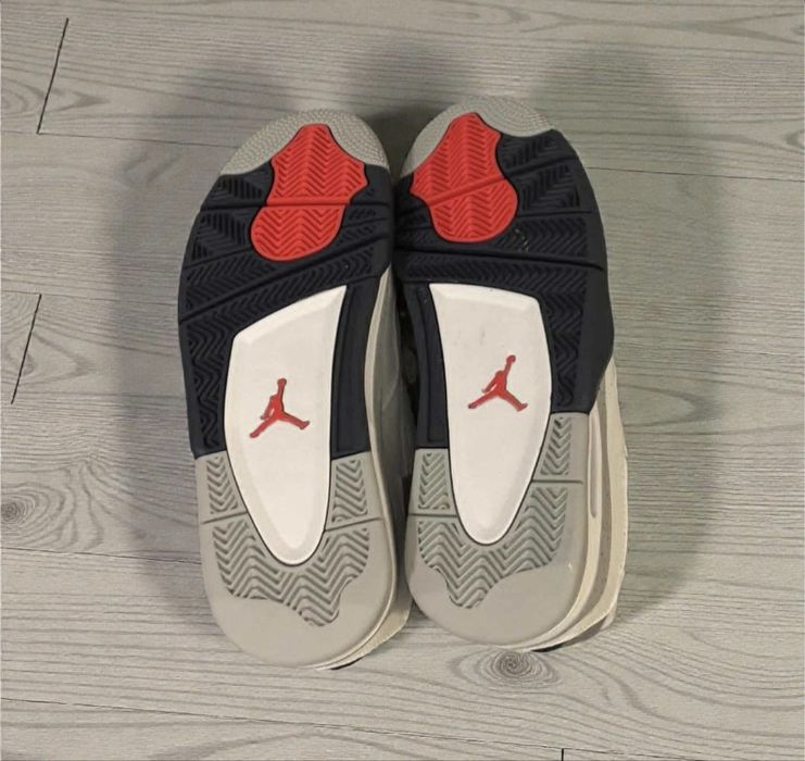 Air Jordan 4 Retro Midnight Navy