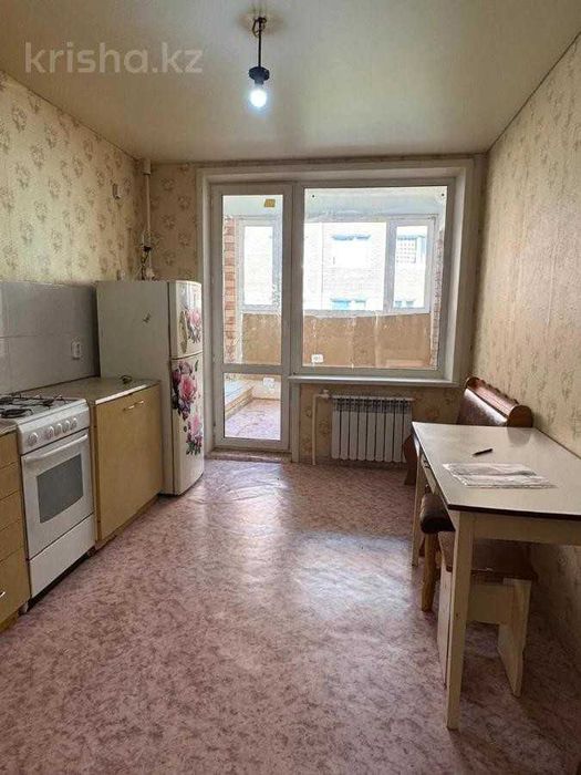 береке 2 комн 21,500  квадратура 62 кв.м