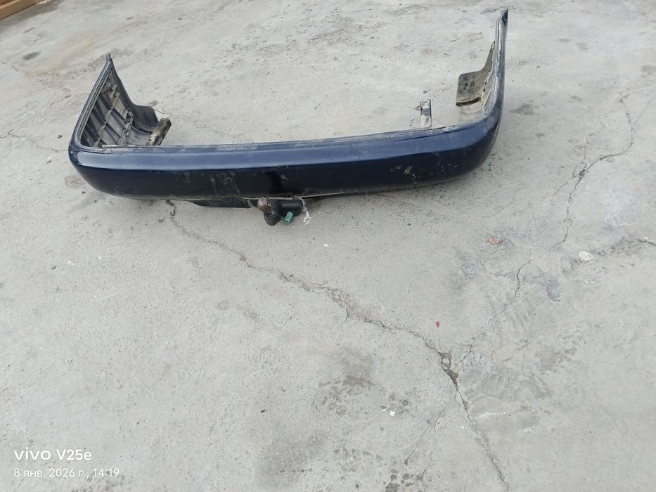 Бампер с фаркопом  на Ауди